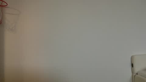 twinkstr8 online show from August 8, 2026, 2:14 am