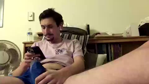 TwinkyMcgee online show from October 14, 2025, 6:03 am