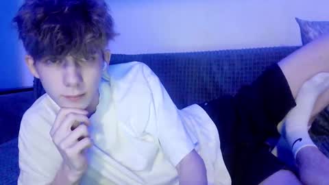 TwiShadow online show from February 10, 2026, 10:14 pm