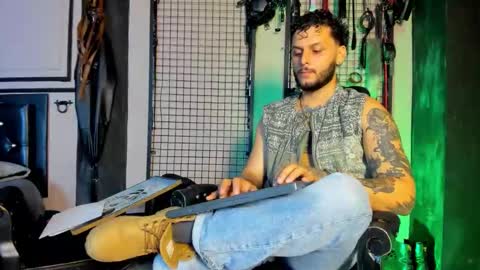 Snapshot of twisted_fantasy_ chatting on March 3, 2026, 4:07 am Clio Tadeo online show from March 3, 2026, 4:07 am