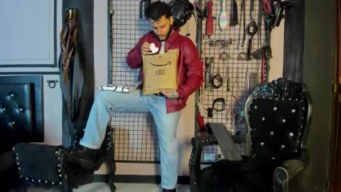 Snapshot of twisted_fantasy_ chatting on March 17, 2026, 3:33 am Clio Tadeo online show from March 17, 2026, 3:33 am