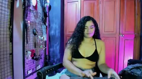 Clio  Tadeo online show from August 3, 2026, 9:04 am