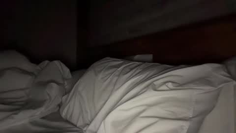 Snapshot of twitter_venusjenner chatting on October 16, 2025, 1:45 pm REIGNEASIA online show from October 16, 2025, 1:45 pm