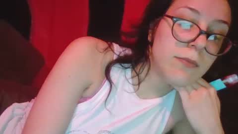 twizzytoxic22 online show from June 19, 2026, 10:24 pm