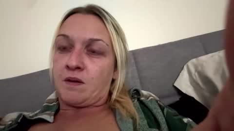 two4onefun online show from October 27, 2025, 8:18 am