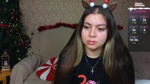 Snapshot of twobabesweet chatting on December 25, 2024, 10:50 am Welcome guys We Lili and Vic PVT open online show from December 25, 2024, 10:50 am