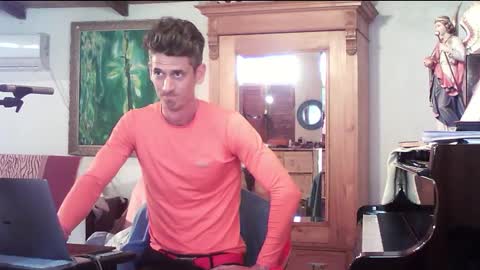 Snapshot of twoforallprivate chatting on November 8, 2025, 7:12 pm TobeBritta online show from November 8, 2025, 7:12 pm