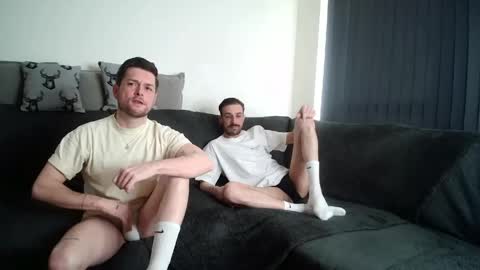 RyanRowan online show from May 17, 2026, 5:42 pm
