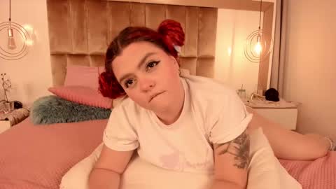 Twiggy online show from January 21, 2025, 11:34 pm