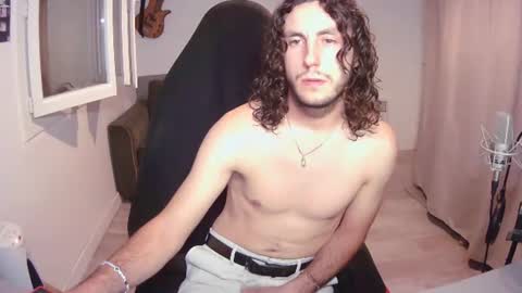 txandb666 online show from July 1, 2026, 5:34 pm