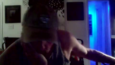 Snapshot of txhairyjock chatting on February 27, 2026, 10:26 am Luke online show from February 27, 2026, 10:26 am