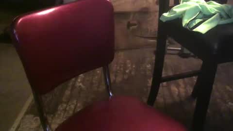 txhung1 online show from March 21, 2026, 4:50 am