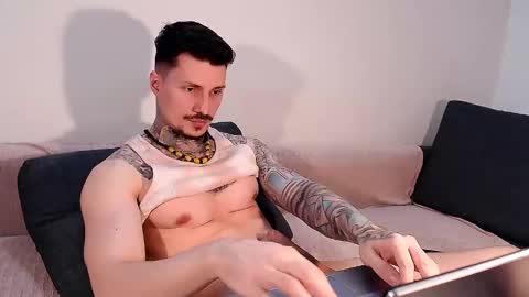 tyagodoll online show from February 11, 2025, 7:05 pm