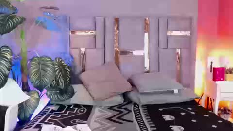 Snapshot of tyla_ks chatting on September 30, 2025, 8:03 pm tyla_ks online show from September 30, 2025, 8:03 pm