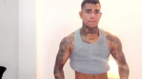 tyler_bell_ online show from July 16, 2026, 2:06 am