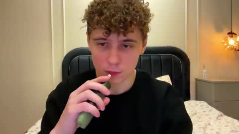 tyler_garrner online show from February 2, 2026, 3:22 pm