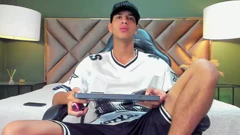 Snapshot of tyler_rodriguez chatting on October 8, 2025, 9:56 pm Tyler Rodriguez online show from October 8, 2025, 9:56 pm