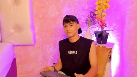 Tyler  online show from April 18, 2026, 6:06 am
