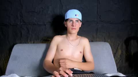 Snapshot of tylerdlucca chatting on February 26, 2026, 4:44 am Tyler Dlucca online show from February 26, 2026, 4:44 am