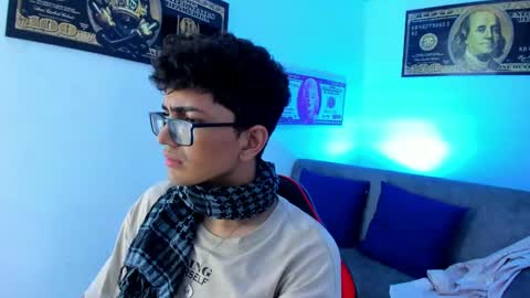 Snapshot of tylerwhiite_ chatting on December 28, 2024, 8:48 am   online show from December 28, 2024, 8:48 am