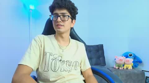Snapshot of tylerwhiite_ chatting on September 28, 2025, 6:57 pm   online show from September 28, 2025, 6:57 pm