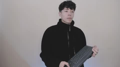 Tylhugedoom online show from January 16, 2025, 2:08 pm