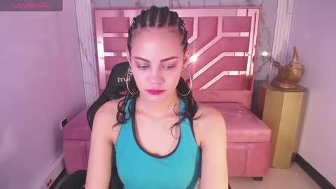 TYNA  online show from December 2, 2024, 4:31 pm