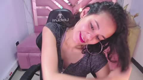 TYNA  online show from December 29, 2024, 7:22 pm