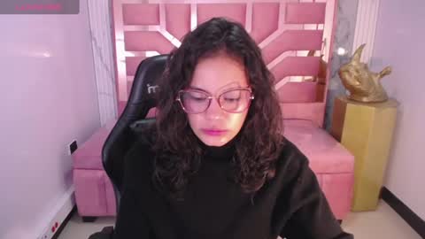 TYNA  online show from January 3, 2025, 4:16 pm