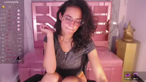 TYNA  online show from January 13, 2025, 8:48 pm