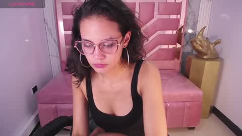 TYNA  online show from January 24, 2025, 10:51 pm