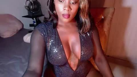 tyra_stone1 online show from June 7, 2026, 9:07 pm