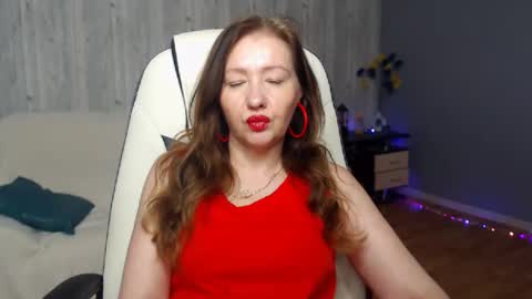 Snapshot of tyramories chatting on October 23, 2025, 10:25 am tyramories online show from October 23, 2025, 10:25 am