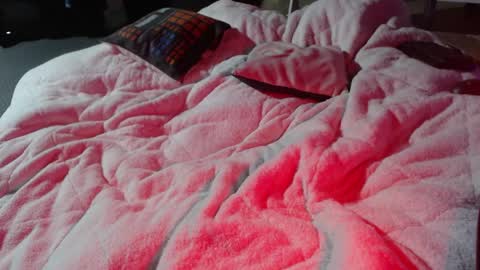 Snapshot of tyrealsilver chatting on March 18, 2026, 3:31 am 999 online show from March 18, 2026, 3:31 am