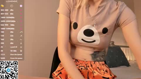 Snapshot of tyty_pupu chatting on September 29, 2025, 6:02 pm Christine 3 Next broadcast tomorrow at 2100 GMT 5 online show from September 29, 2025, 6:02 pm