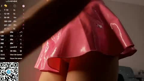 Snapshot of tyty_pupu chatting on May 15, 2026, 6:59 pm Christine 3 Next broadcast tomorrow at 2100 GMT 5 online show from May 15, 2026, 6:59 pm