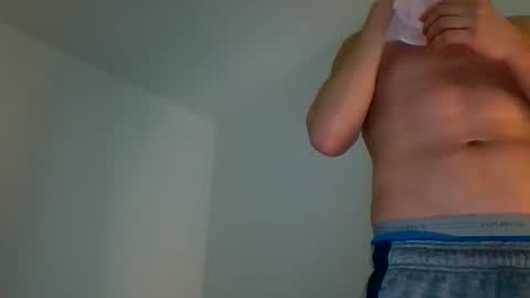 tyyy69nw online show from December 18, 2024, 3:55 pm