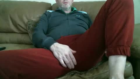 Snapshot of u_suck_i_lick_for_69_cumsohard chatting on April 6, 2026, 9:27 pm Mister F online show from April 6, 2026, 9:27 pm