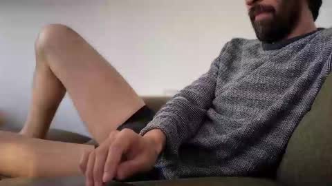 Snapshot of ubehalaya chatting on November 8, 2025, 7:01 pm Ross online show from November 8, 2025, 7:01 pm