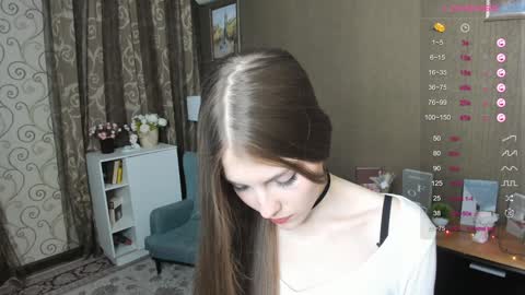 Snapshot of udeledelmoref chatting on December 26, 2024, 12:46 am Liky online show from December 26, 2024, 12:46 am