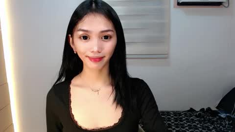 Snapshot of ughliah chatting on September 22, 2025, 9:44 am urbbgirl alliah online show from September 22, 2025, 9:44 am