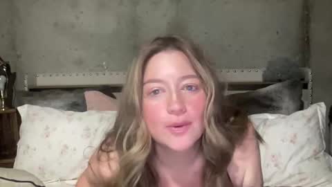 Tate online show from November 19, 2025, 3:45 pm