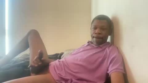 Snapshot of uglydudefucks chatting on October 14, 2025, 6:52 pm letscam2cam bbc cockring big cock online show from October 14, 2025, 6:52 pm