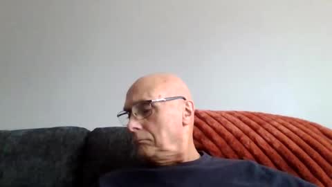 Snapshot of ukcheekychap chatting on February 16, 2026, 10:22 am Martin online show from February 16, 2026, 10:22 am