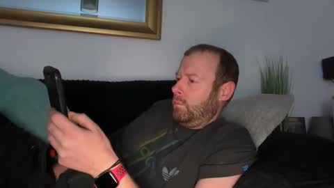 ukmatty3 online show from June 10, 2026, 9:57 pm