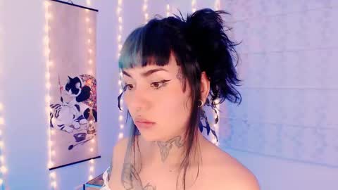 Martina online show from May 7, 2026, 3:01 am