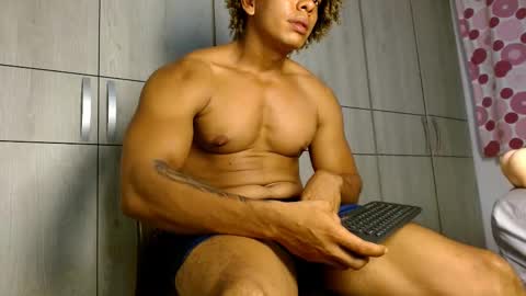 Felipe  model independent online show from March 8, 2025, 10:11 am