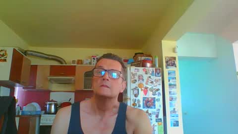ulmeni7 online show from April 29, 2026, 1:48 pm