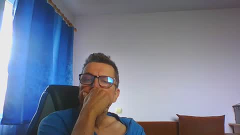 ulmeni7 online show from June 12, 2026, 6:56 am