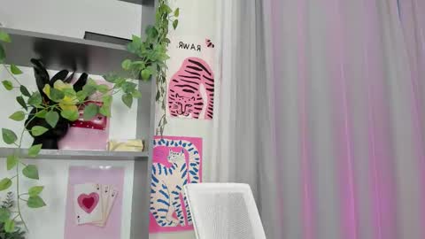 Melena online show from October 22, 2025, 12:44 am